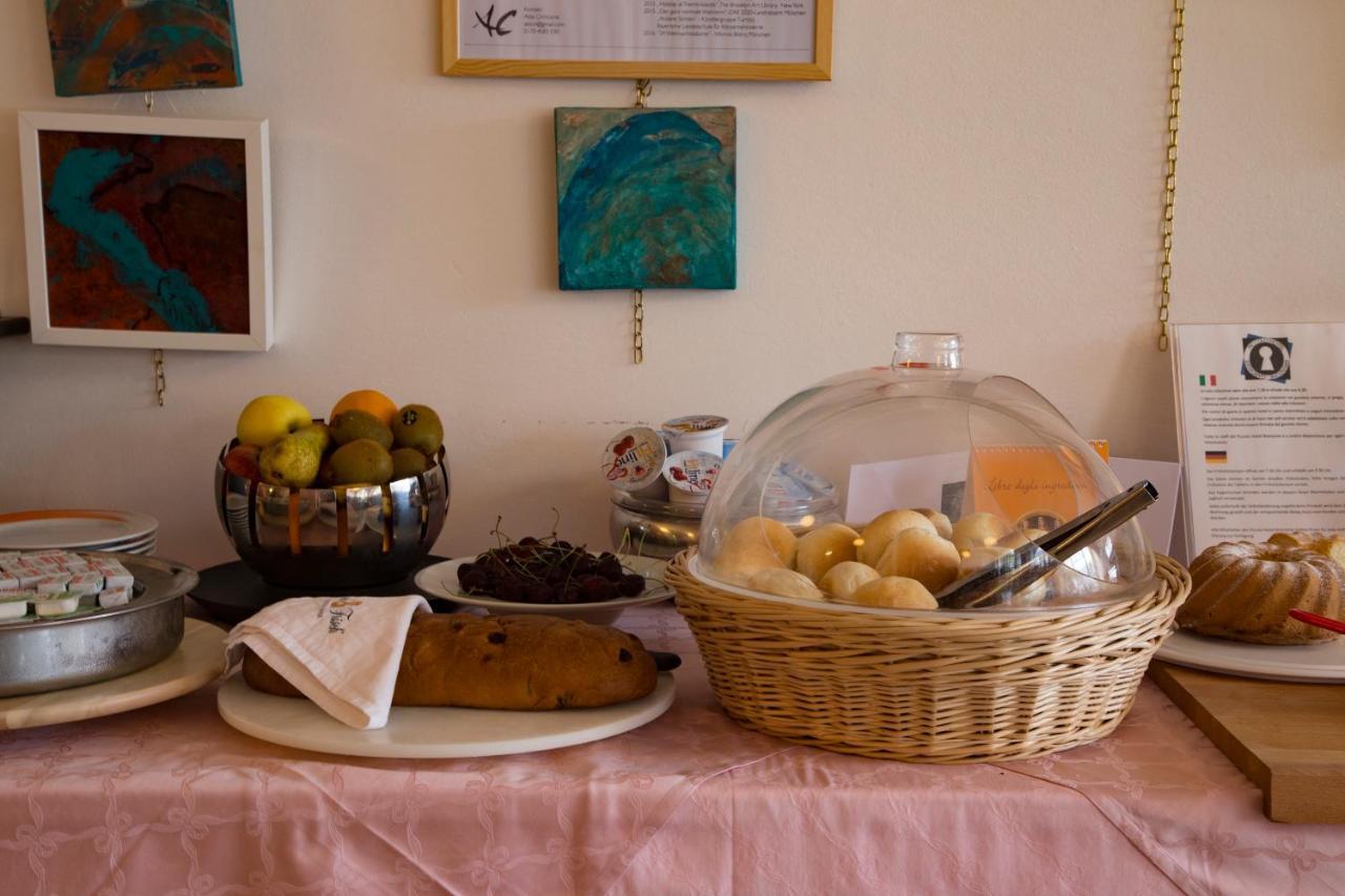 Piccolo Hotel Direkt Am See Brenzone sul Garda Εξωτερικό φωτογραφία